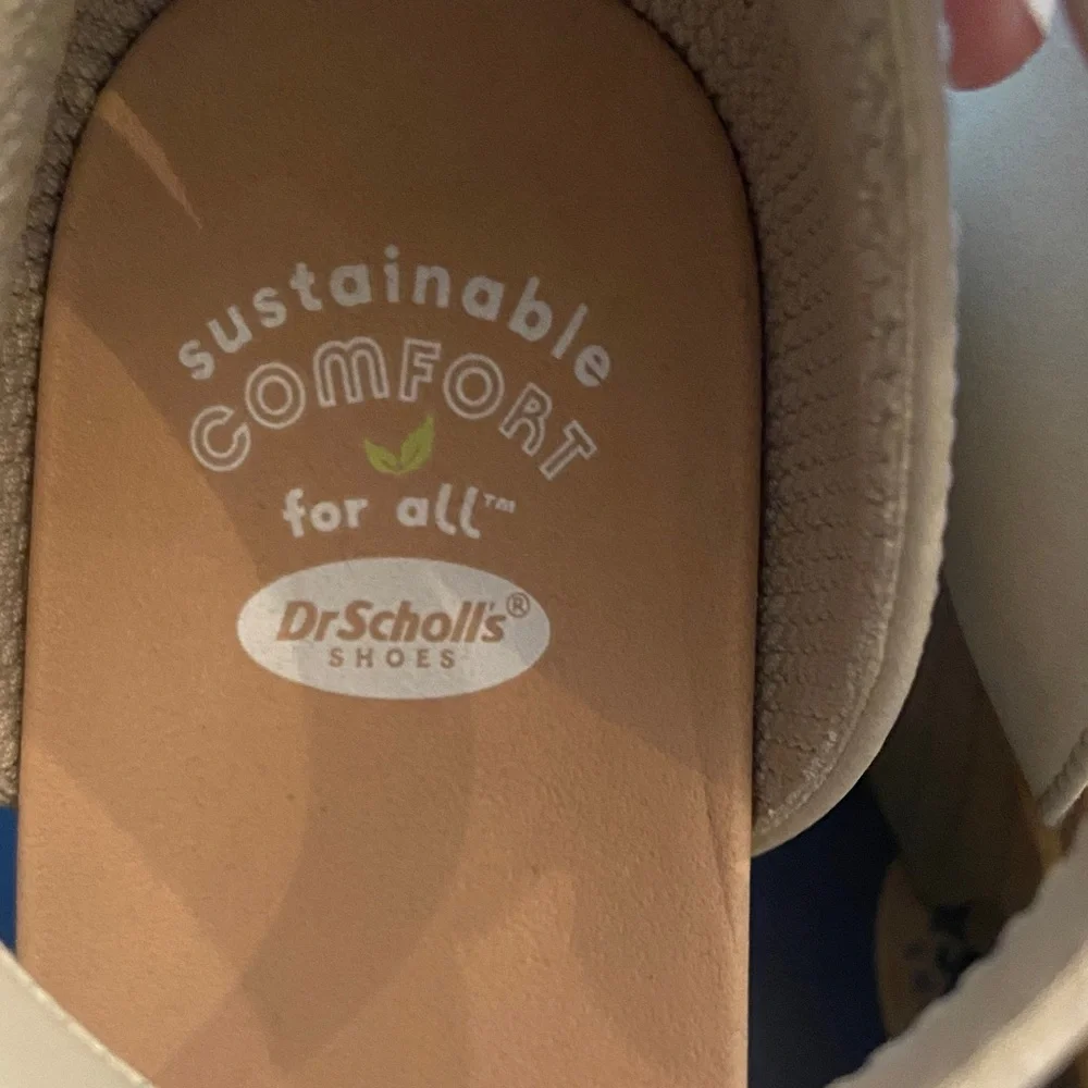 Dr. Scholl's Blissful Platform Sandal Size 7